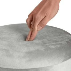 Tectake Sitzhocker Sarina Gepolstert In Samtoptik 300kg Mit Stauraum - Hellgrau - 403957 12 Tectake Sitzhocker Sarina Gepolstert In Samtoptik 300kg Mit Stauraum - Hellgrau - 403957 -Tectake 4628091b b445 498c a659 1f9a97d4ae22